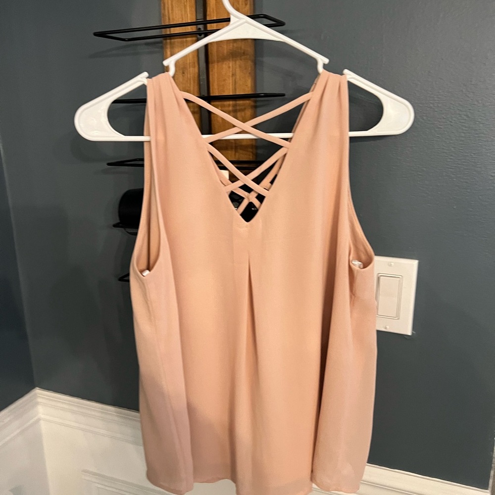 New with tags fashionable top